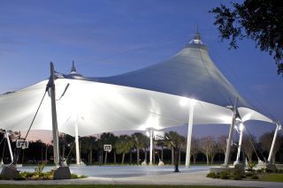 Tent on Eckerd College campus.